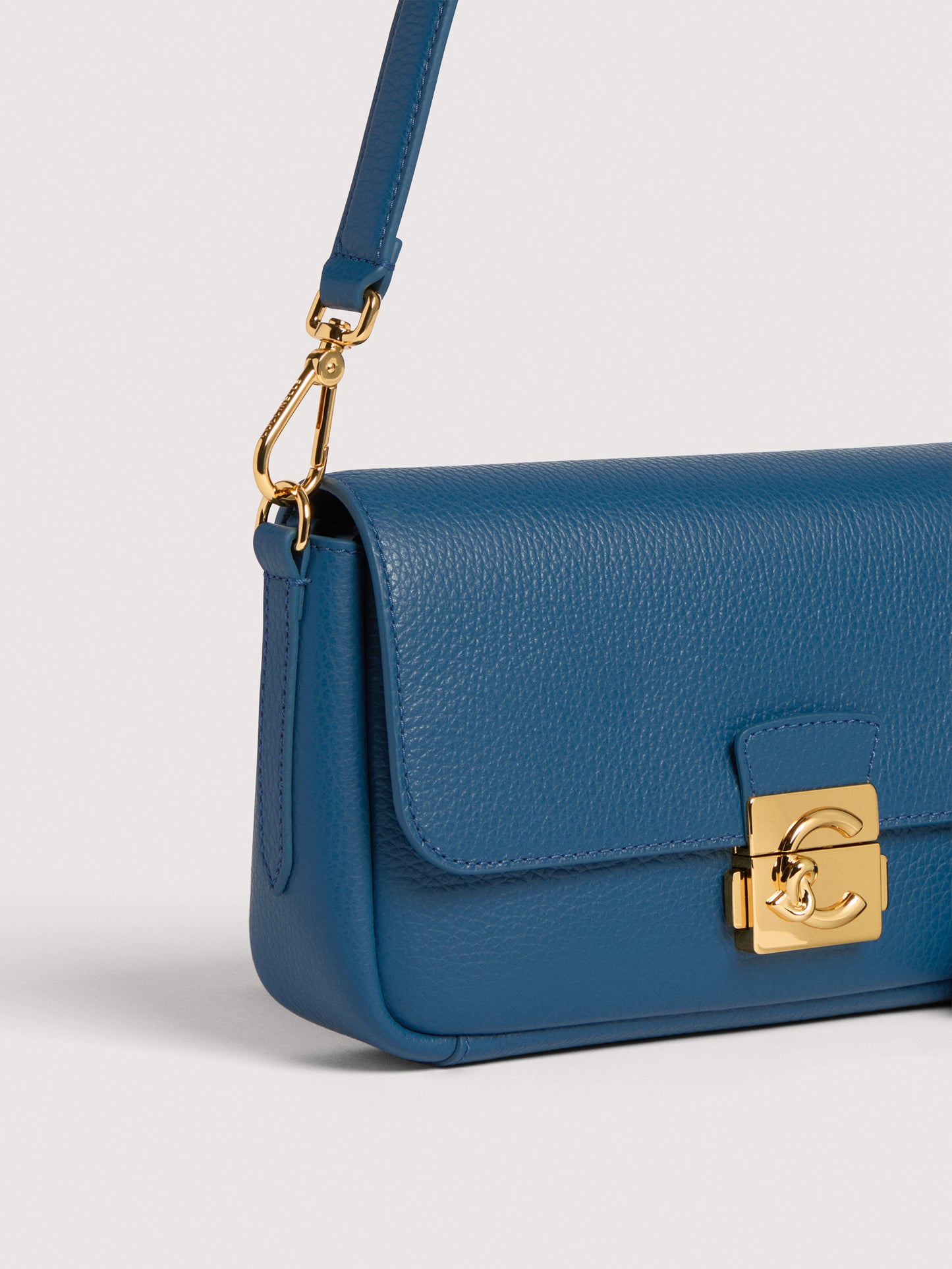 コチネッレC-MEロック ミディアム