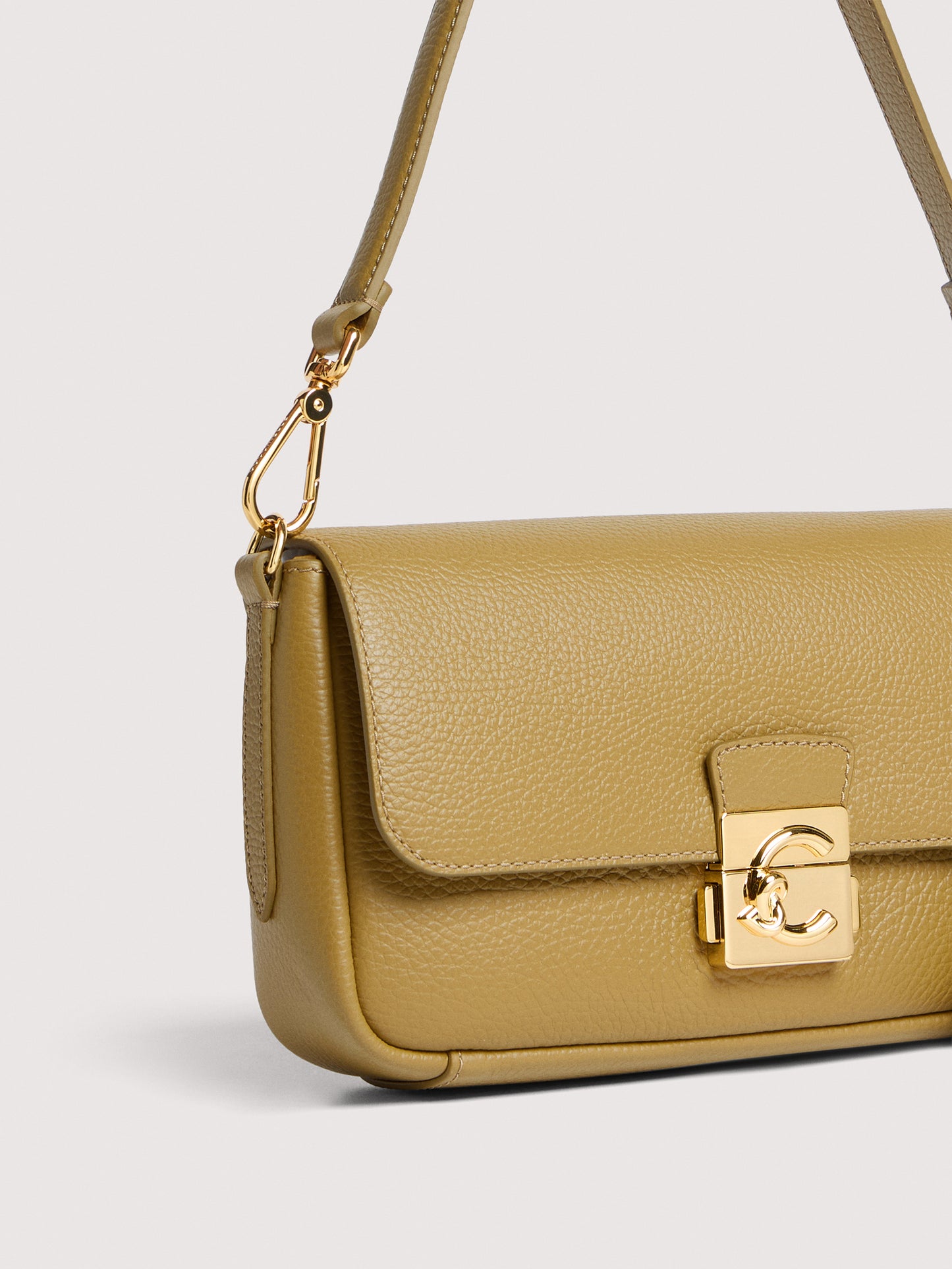 コチネッレC-MEロック ミディアム