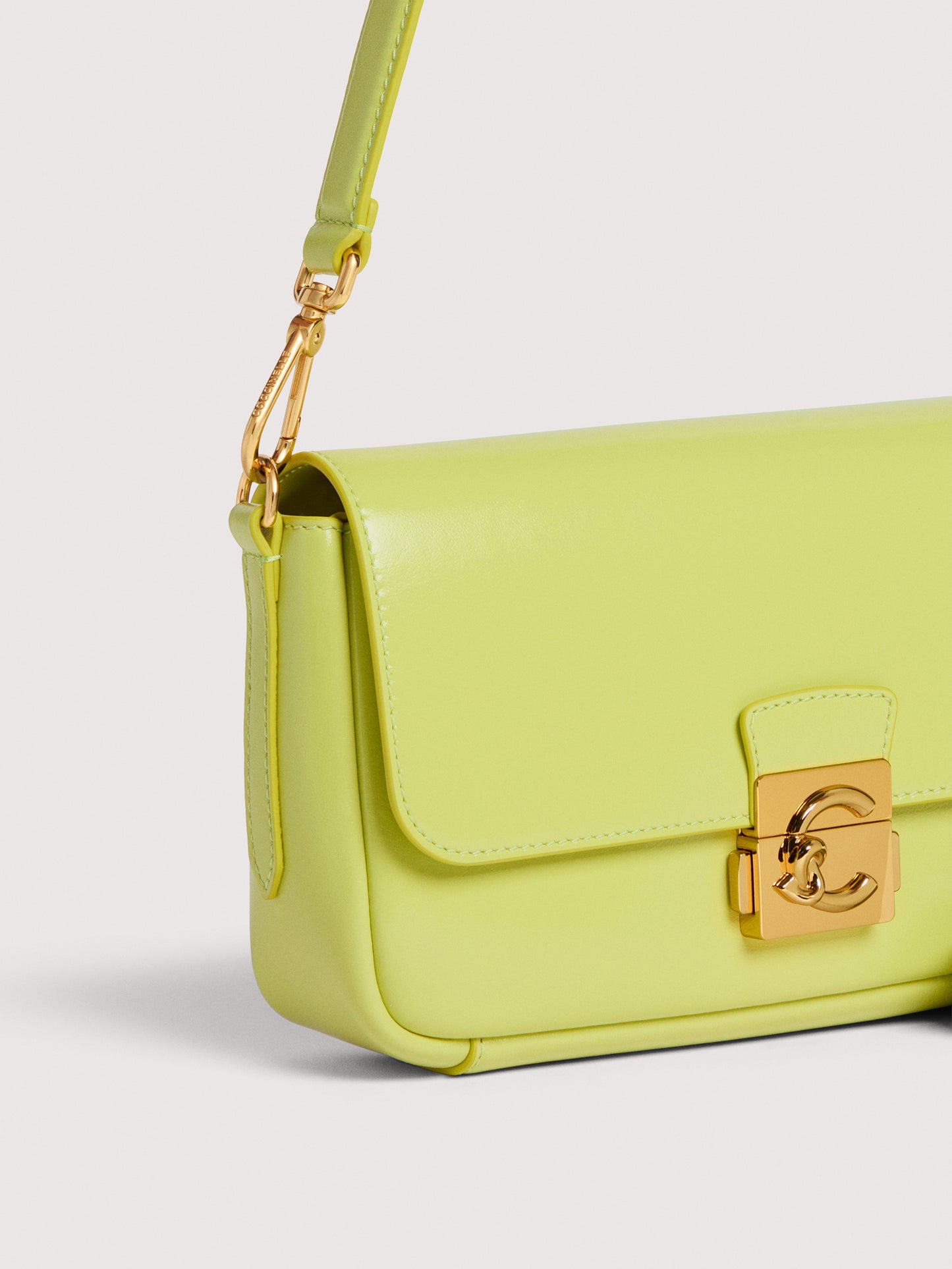 コチネッレC-MEロック ミディアム