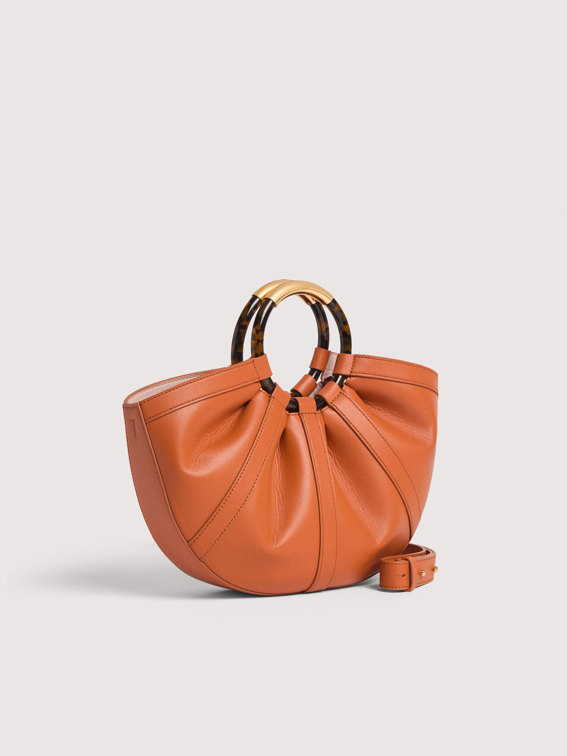 New In - Bags – COCCINELLEJAPAN.COM