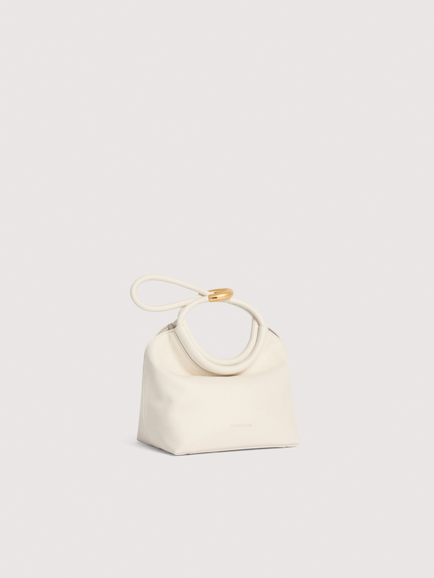 コチネッレ フィン ポーチ ミニ