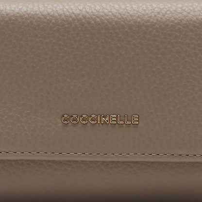 メタリック ソフト