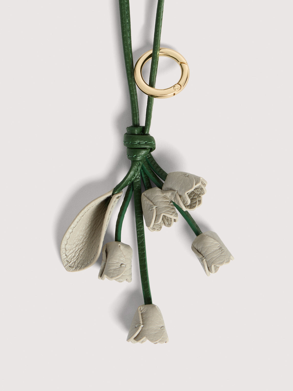 チャーム