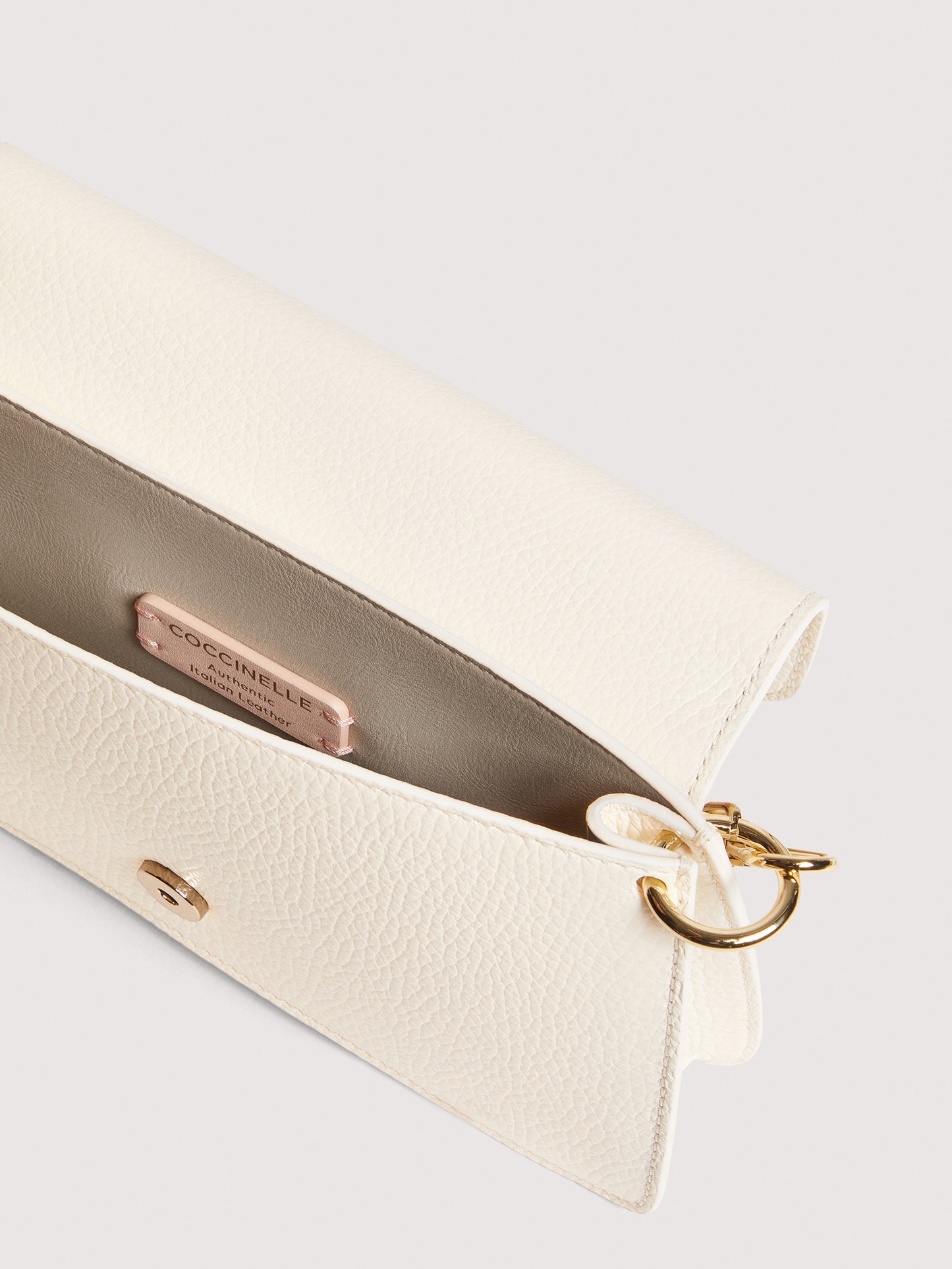 コチネッレC-ME フォンホルダー